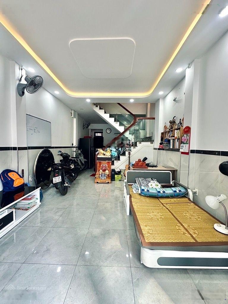 Siêu phẩm mtkd nguyễn sỹ sách - 2 mặt thoáng - giá chỉ 11.5 tỷ