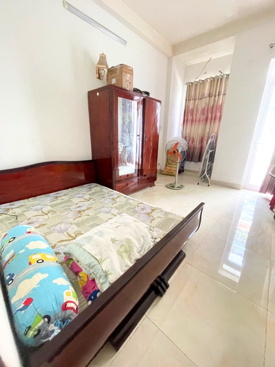 Nhà 3 Tầng BTCT Ngã Tư Bốn Xã - Hẻm Ô Tô Đỗ Cửa - 4x12m - 3PN - Giá 5.55 Tỷ Thương Lượng