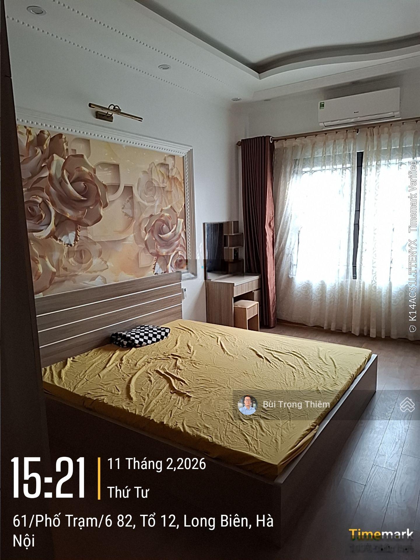 Bán nhà dân xây phố trạm,long biên 5 tầng ôtô đỗ cửa full nội thất về ở ngay