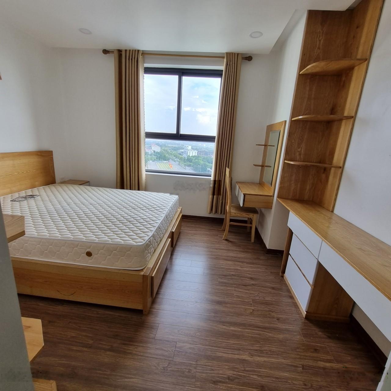 Cho thuê căn hộ chung cư Royal Park thành phố Bắc Ninh, full đồ tầng cao LH: 0978862636