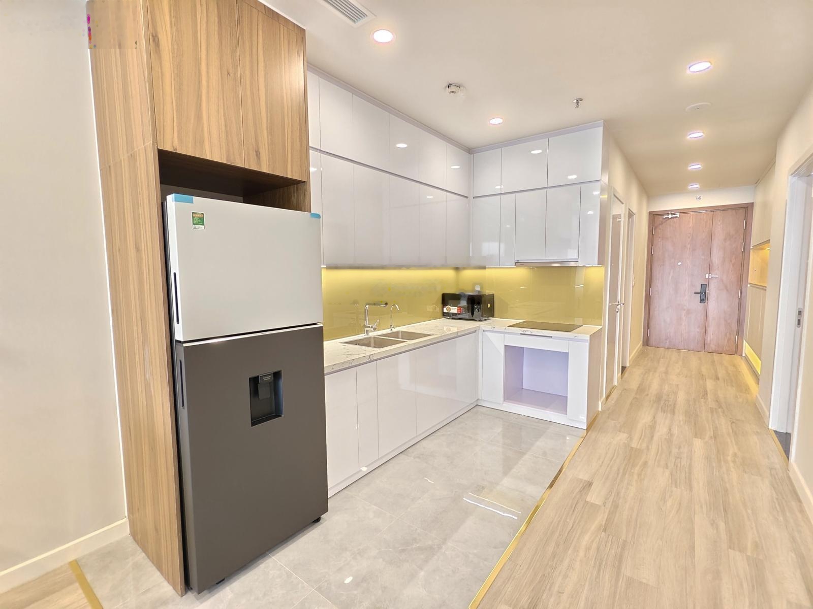 Cho thuê căn 104m2, 2 + 1PN, 2WC, full mới 1 tại BRG Diamond Lê Văn Lương, 27tr 0899511866