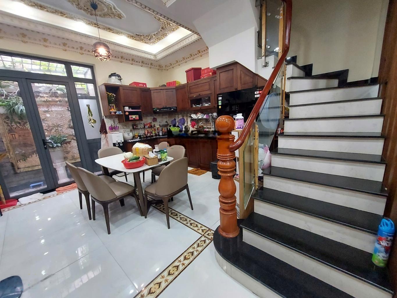 Q7 siêu phẩm, 4 tầng 4PN, DT 5m x 13m - hẻm xe hơi, trung tâm Quận 7, 300m qua PMH, chỉ 7.5 tỷ TL