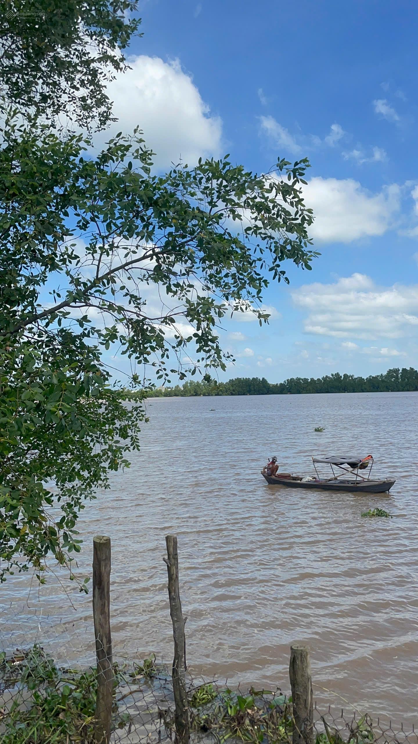 588m² có 50m² thổ cư mặt tiền sông đường nhựa ô tô, chủ bao san lấp, giá chỉ 750 triệu