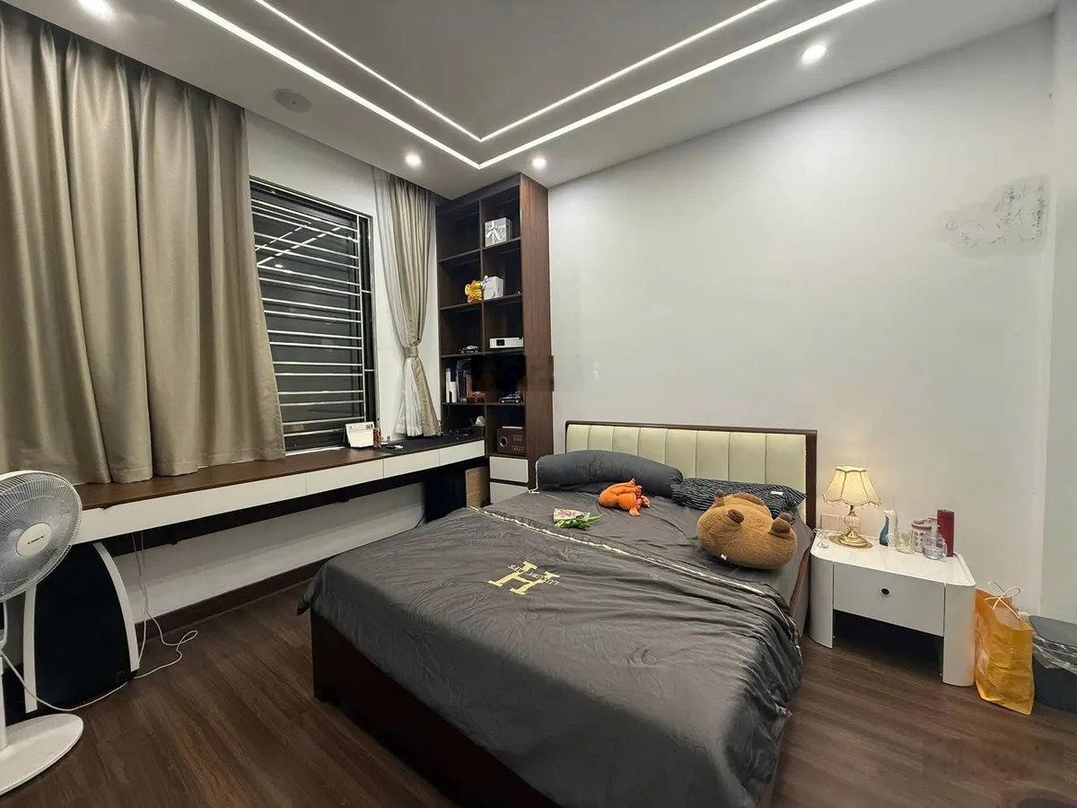 Bán Nhà Khương Trung 4T 30m2 nội thất cao cấp,đẹp lung linh cho gia đình đón Xuân 2026!Giá 6 Tỷ TL