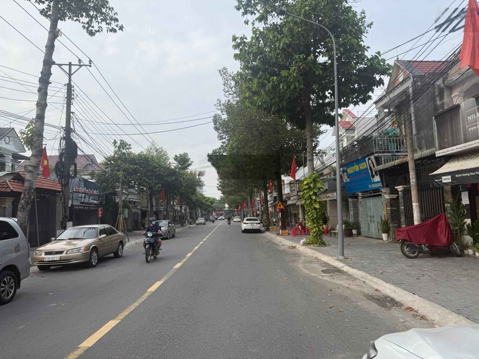 Cần bán lô đất mặt tiền đường Nguyễn Bình Phường Phú Lợi