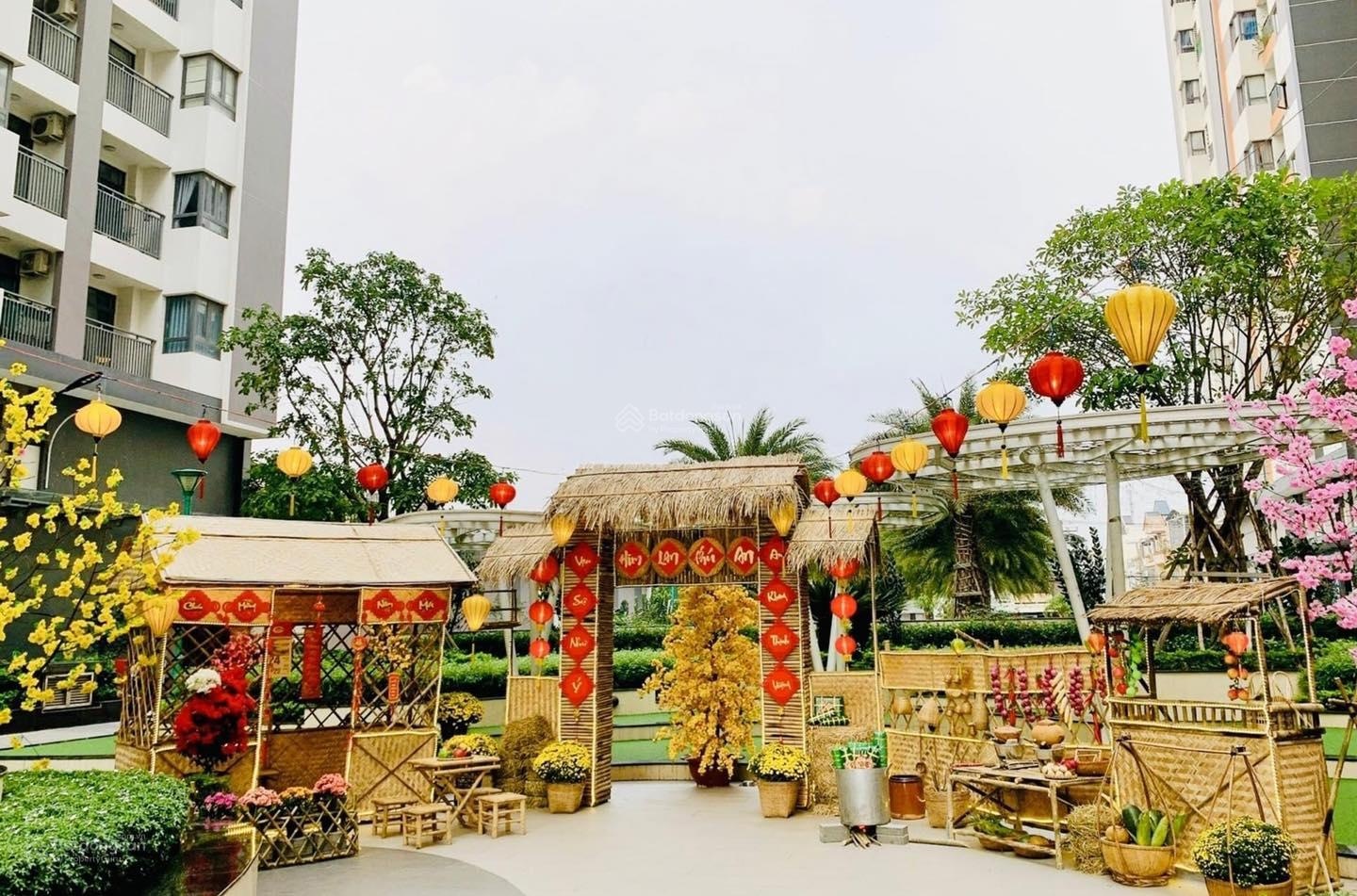 Bán căn hộ Him Lam Phú An - đã lấy sổ - view hồ bơi 70m2 2PN 2WC