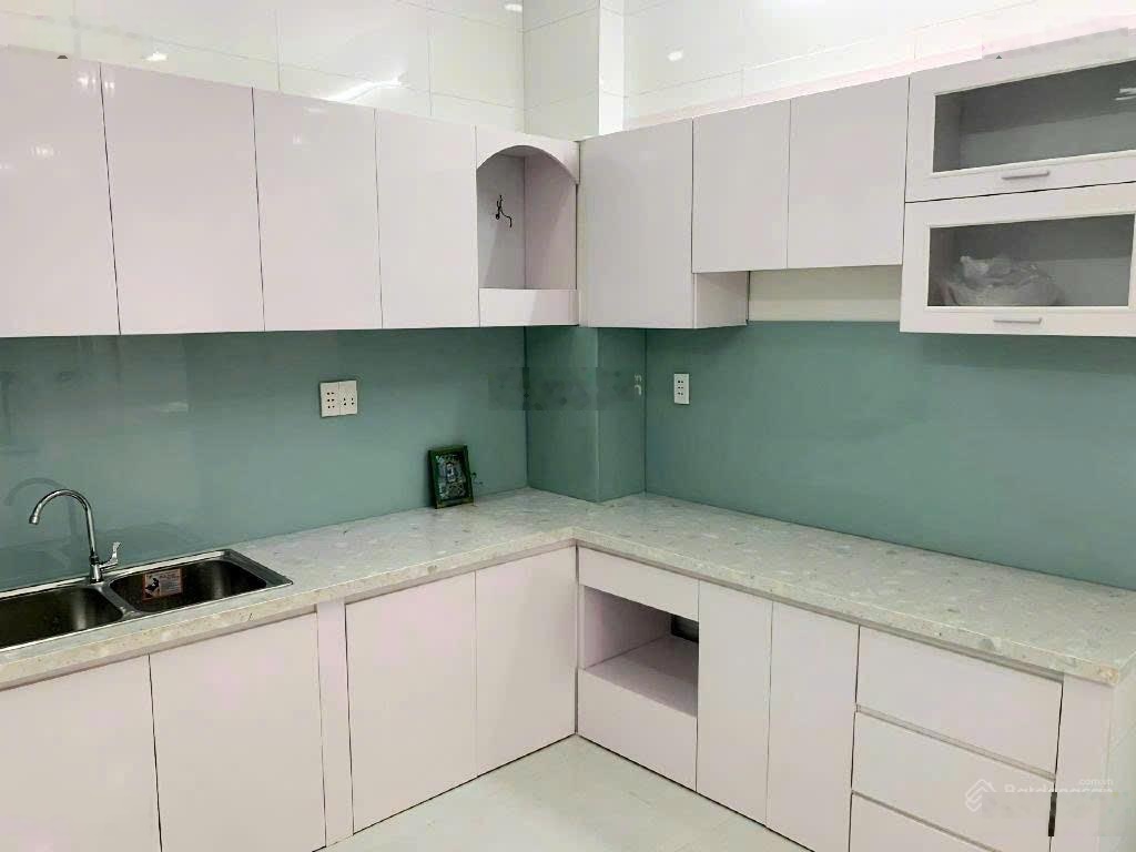 Chính chủ bán 50m2 2 tầng đinh tiên hoàng-bt cạnh cầu bông quận 1 chỉ 6,95 tỷ