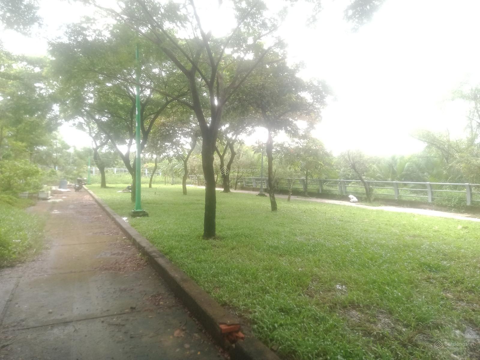 Ngang 7m3 nhà mới 4 tầng có gara