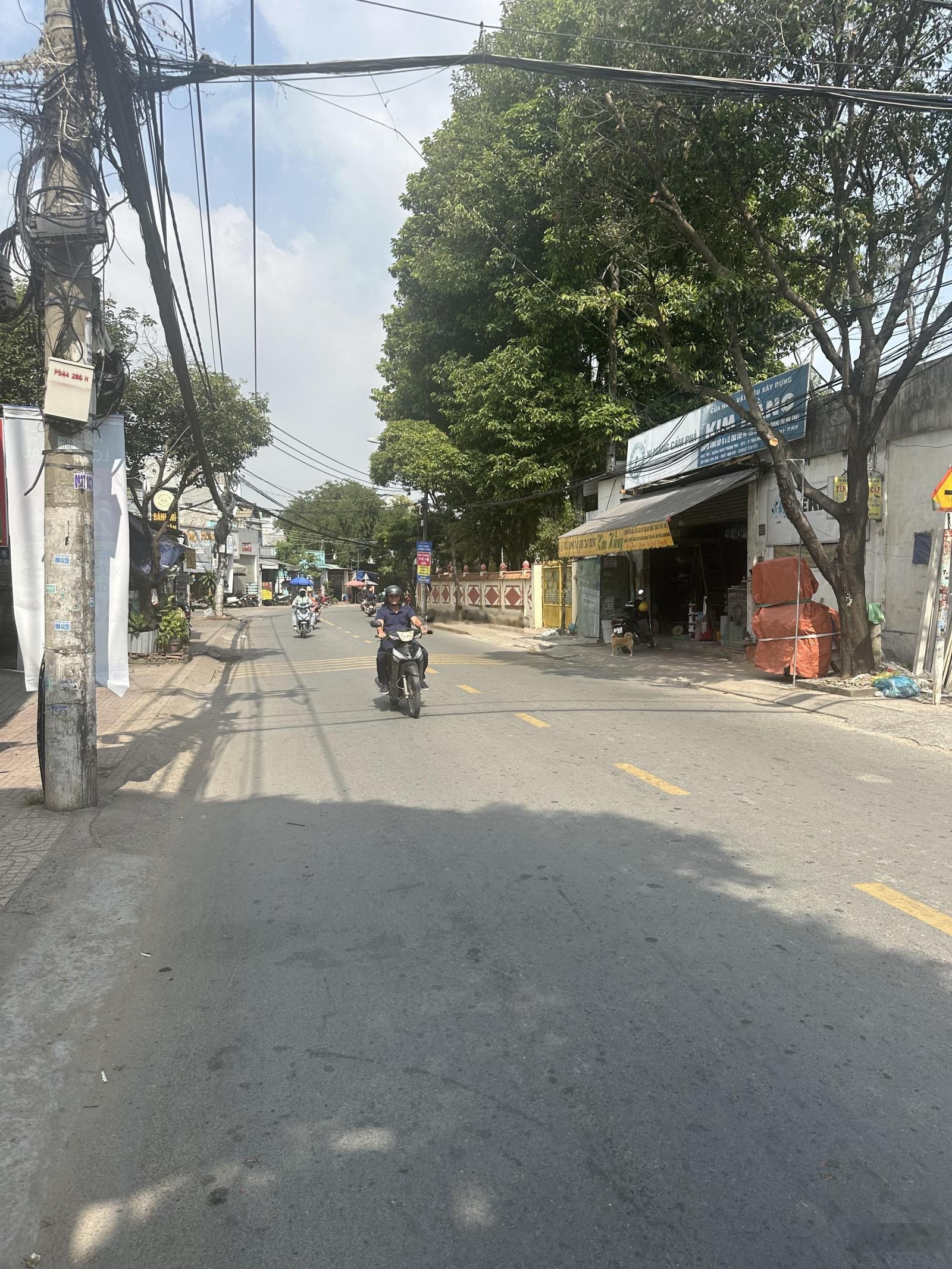 Bán chdv - 5tầng - 6,2x17 - đường đình phong phú - tăng nhơn phú b - tp thủ đức.