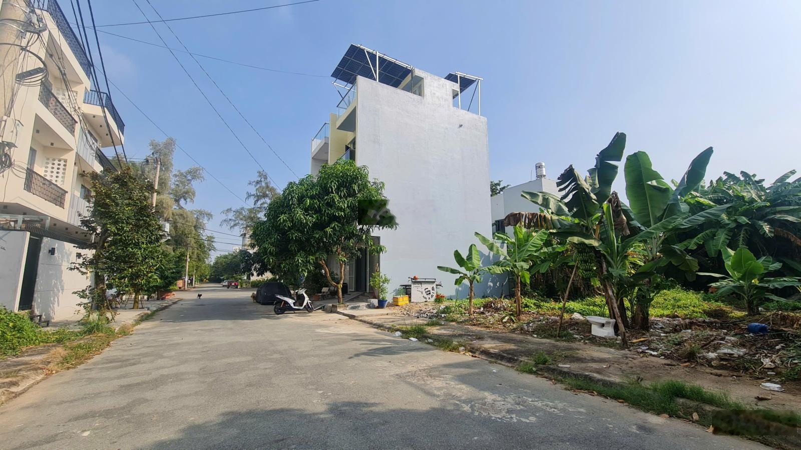 Nền đẹp thổ cư 8x20m hướng Tây khu dân cư cao cấp 274 Nguyễn Văn Tạo, giá bán 5.2 tỷ chốt