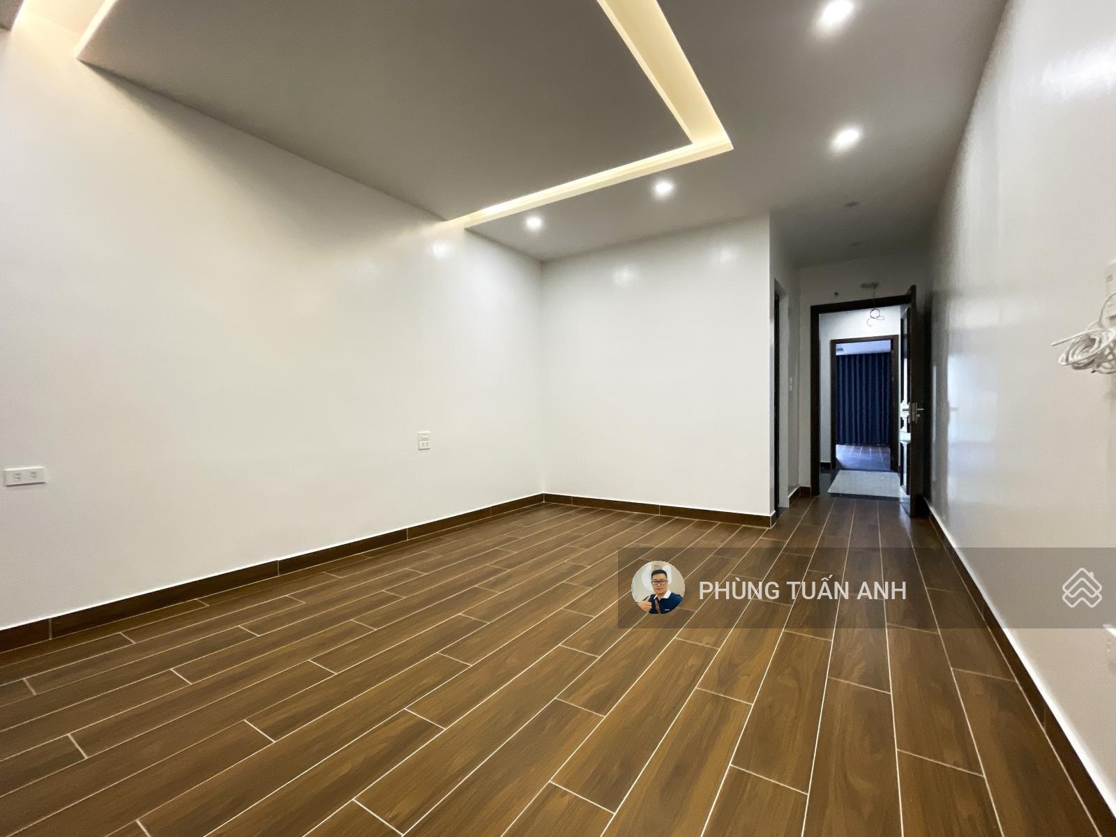 Siêu phẩm thang máy,mới tinh phố tây văn cao, có vỉa hè 11m - diện tích gần 80m2