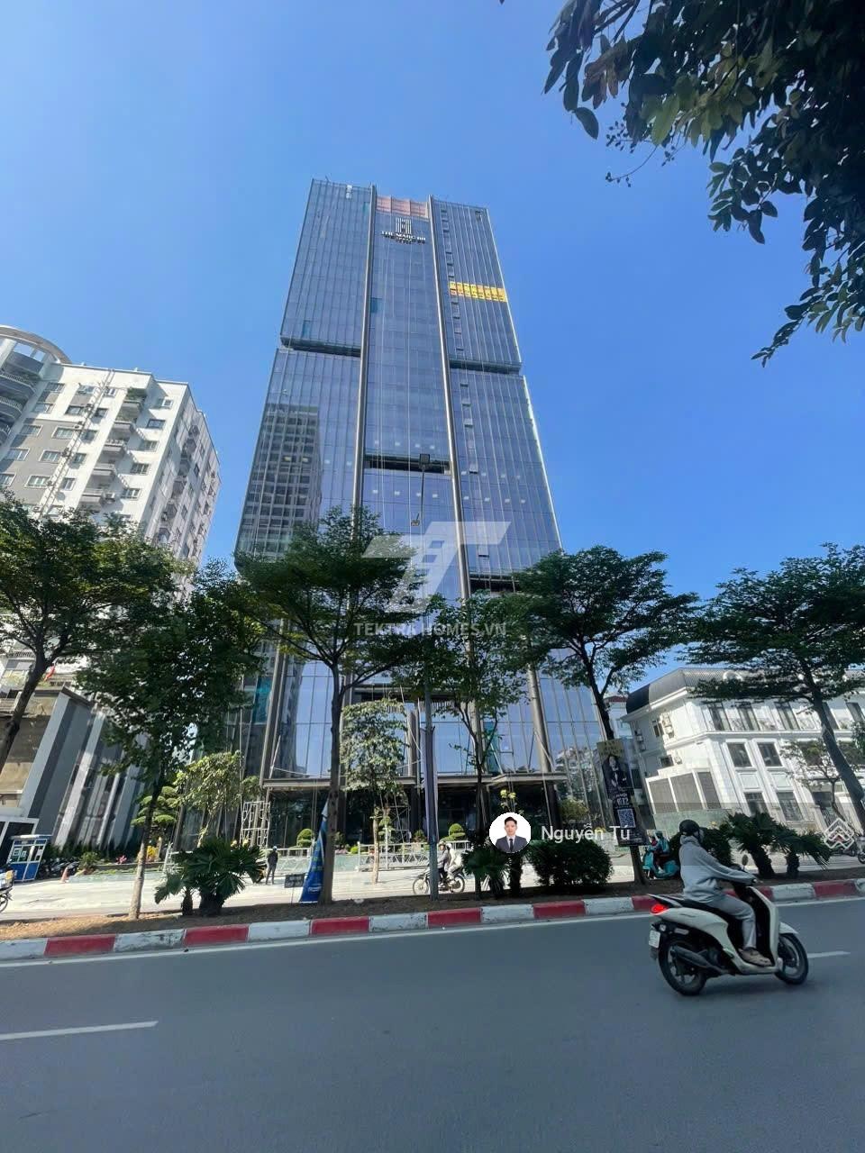 BQL cho thuê văn phòng Hạng A - The Marc 88 Trần Thái Tông - Cầu giấy. DT: 650m2/sàn cắt linh hoạt