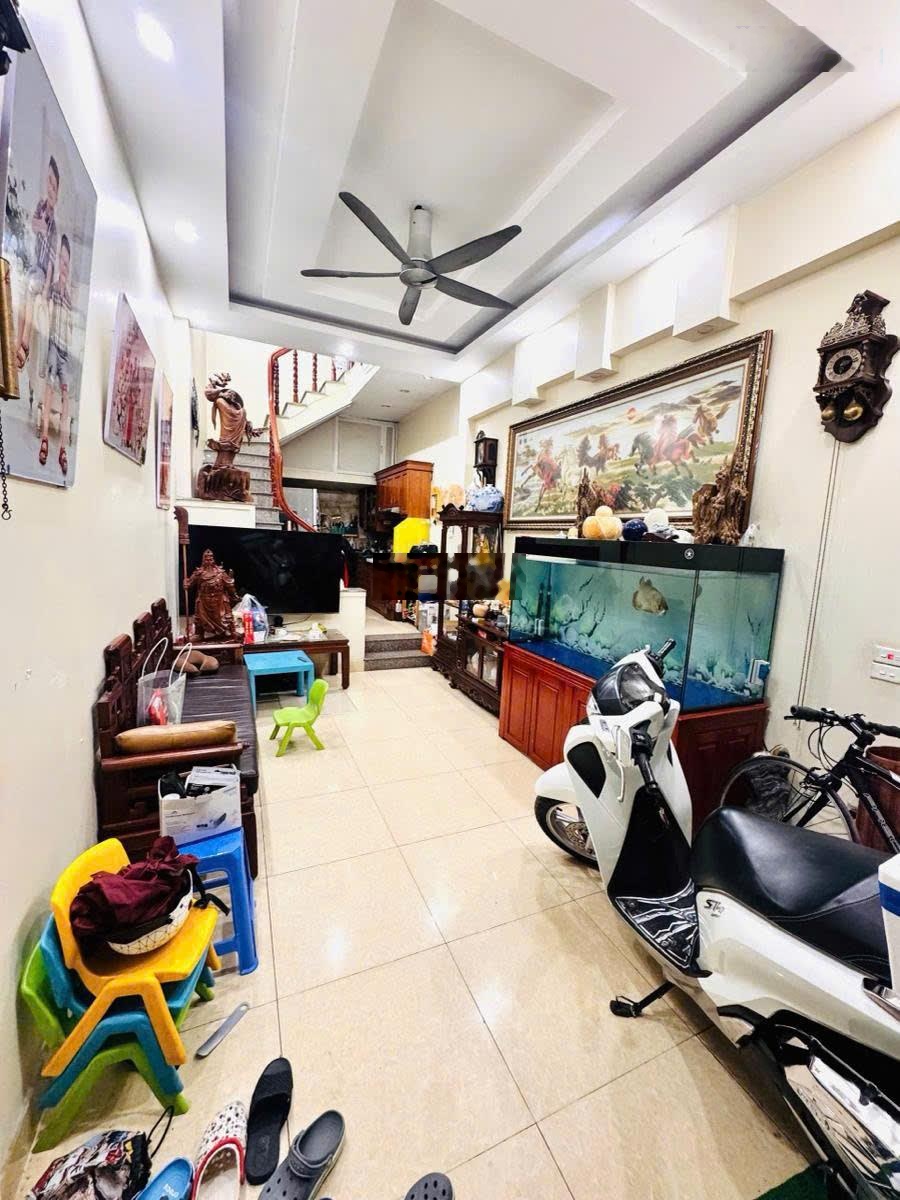 Giá shock! Giao dịch nhanh, phố Tây Sơn, đại học Thủy Lợi, Công Đoàn, ngõ nông, 30m2*5T, nhỉnh 6 tỷ