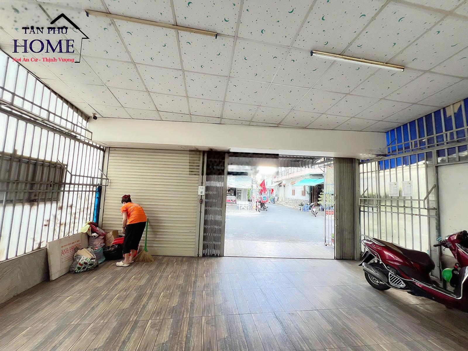 MTNB 3m Lê Sao & Hiền Vương, 5 x 12m, 2.5 tấm, 2PN + 2WC + sân thượng, đẹp lắm