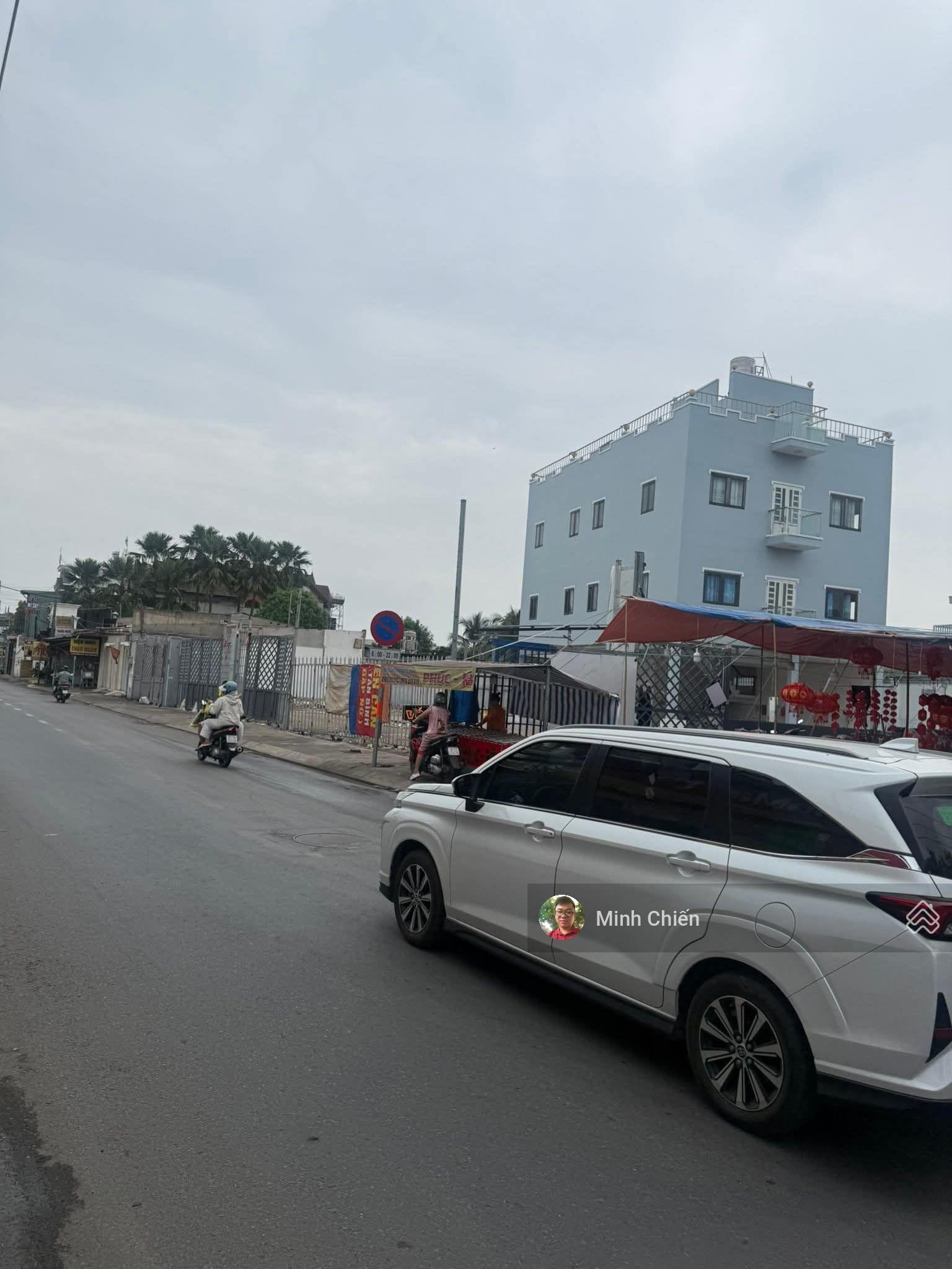 Bán Nhà mặt phố tại Trần Văn Mười, 33 tỷ, 441m2, 4 tầng, mặt tiền 15m