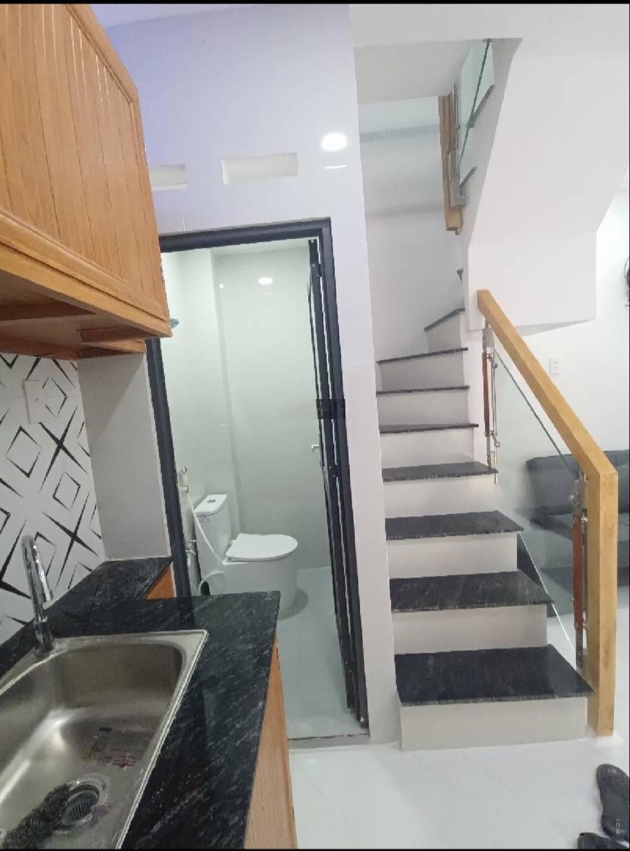 Phú Thọ Hòa - nhà mới ở ngay - 2pn đủ công năng - hẻm sạch thoáng - nhỉnh 2 tỷ xíu