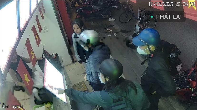 Sang nhượng cửa hàng bán đồ uống mang đi