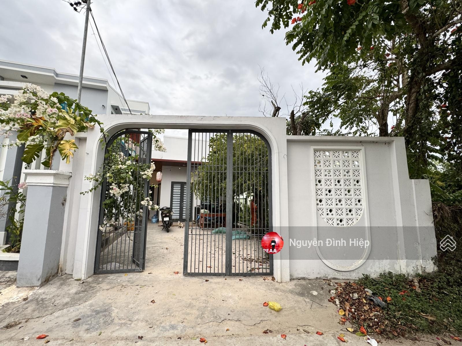 Bán nhà giá rẻ 143m thổ cư đường Lương Văn Năm, ngay góc Lê Duẩn - Nguyễn Hội