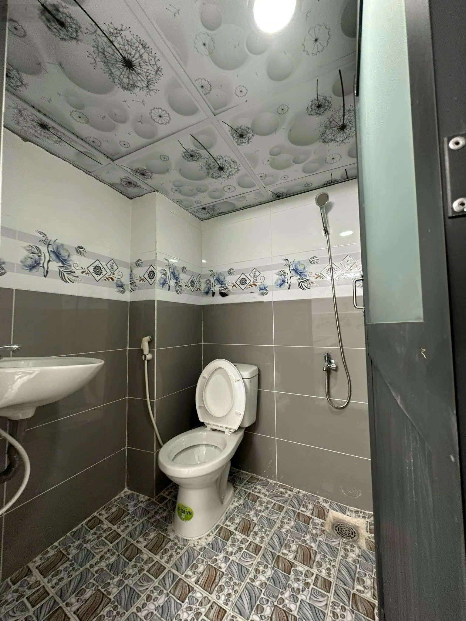 Cho thuê phòng trọ giá rẻ ngay ngã tư bốn xã_ gần aeon bình tân_sẵn máy lạnh_bảo vệ 24/24