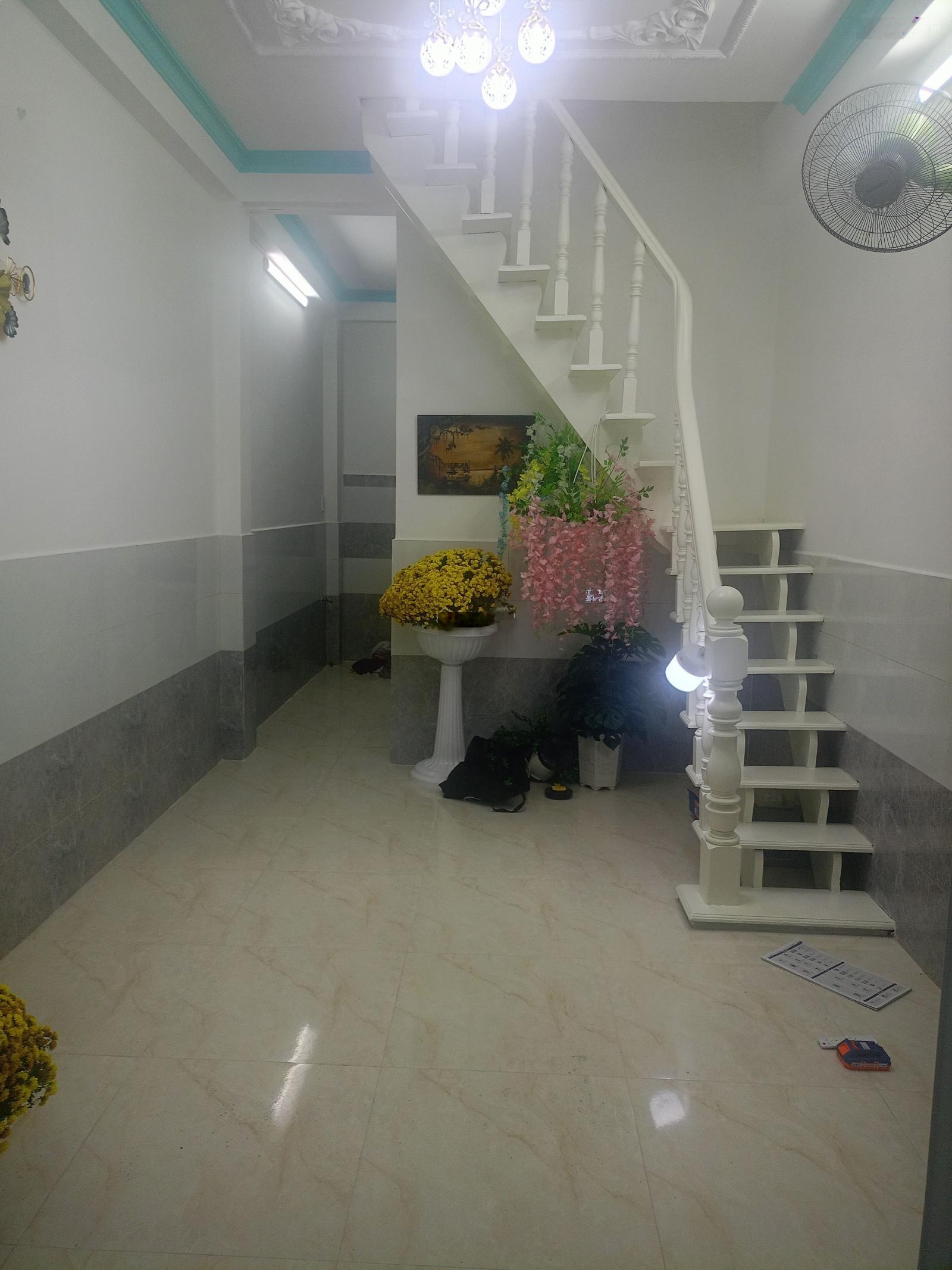 Nhà Bùi Minh Trực, P.5, Q.8 Xe hơi quay đầu thoải mái Giá chỉ 4 tỷ 5