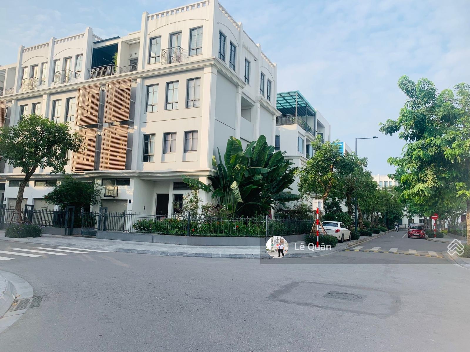 Bán gấp hàng hiếm LK 99m2 The Manor Central Park full nội thất cao cấp. Lh: 0986786568