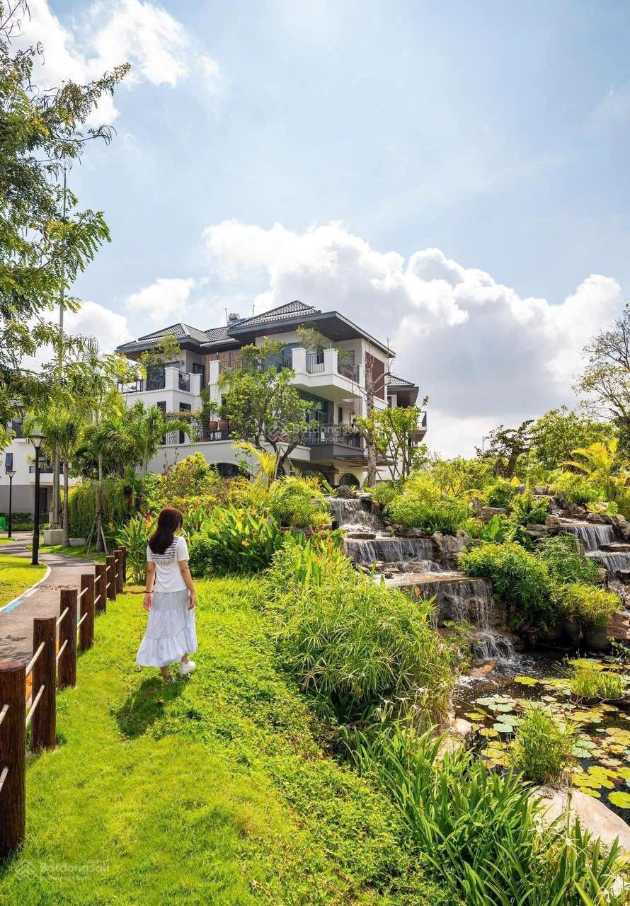 Bán biệt thự song lập 109m2 giá 7.8tỷ tại dự án ID Junction Long Thành