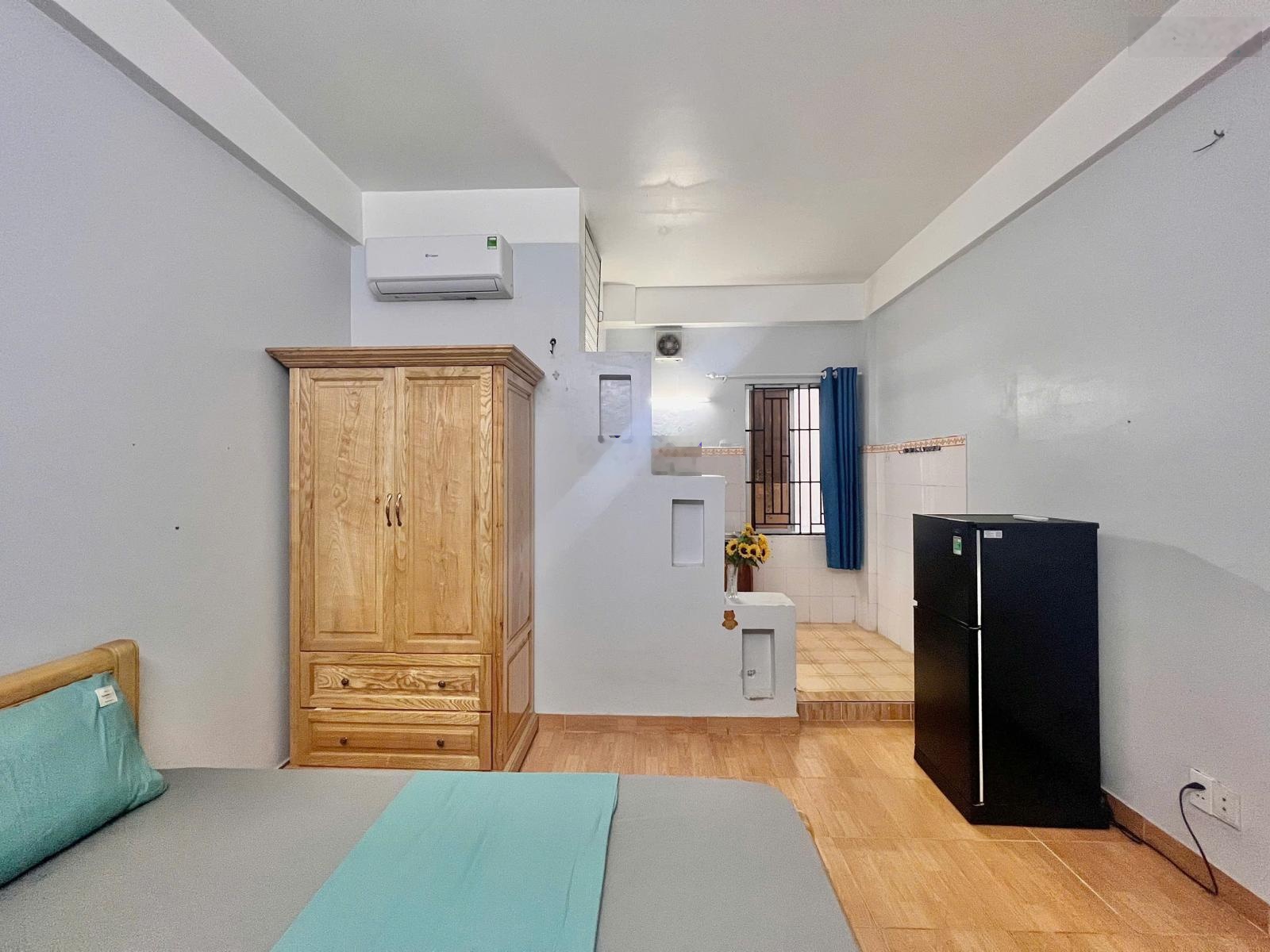 Phòng 25m2 full nội thất Nguyễn Thị Thập gần chợ Tân Mỹ