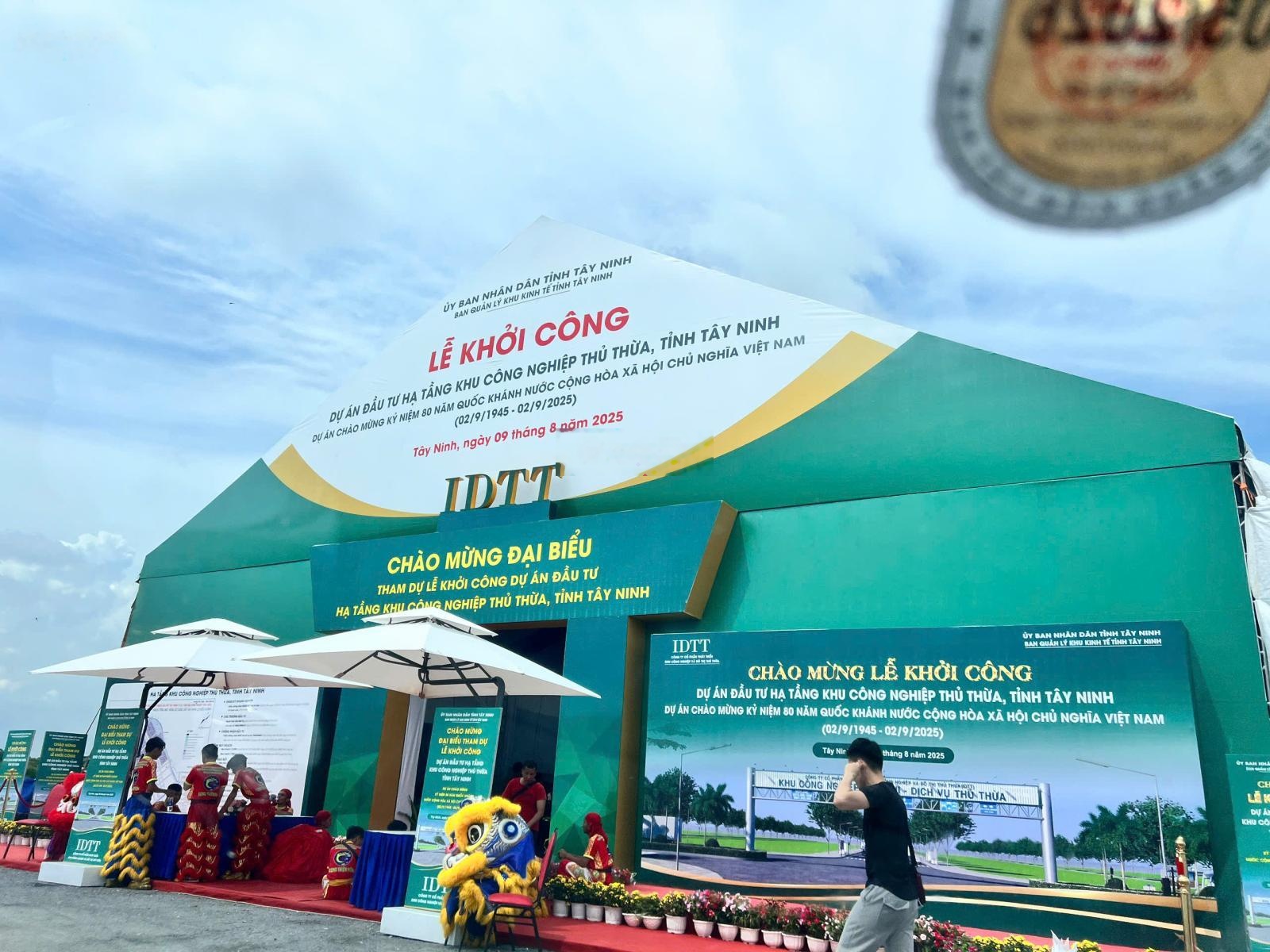 Nền vị trí đẹp 100m2, cách trung tâm hành chính mới chỉ 50m