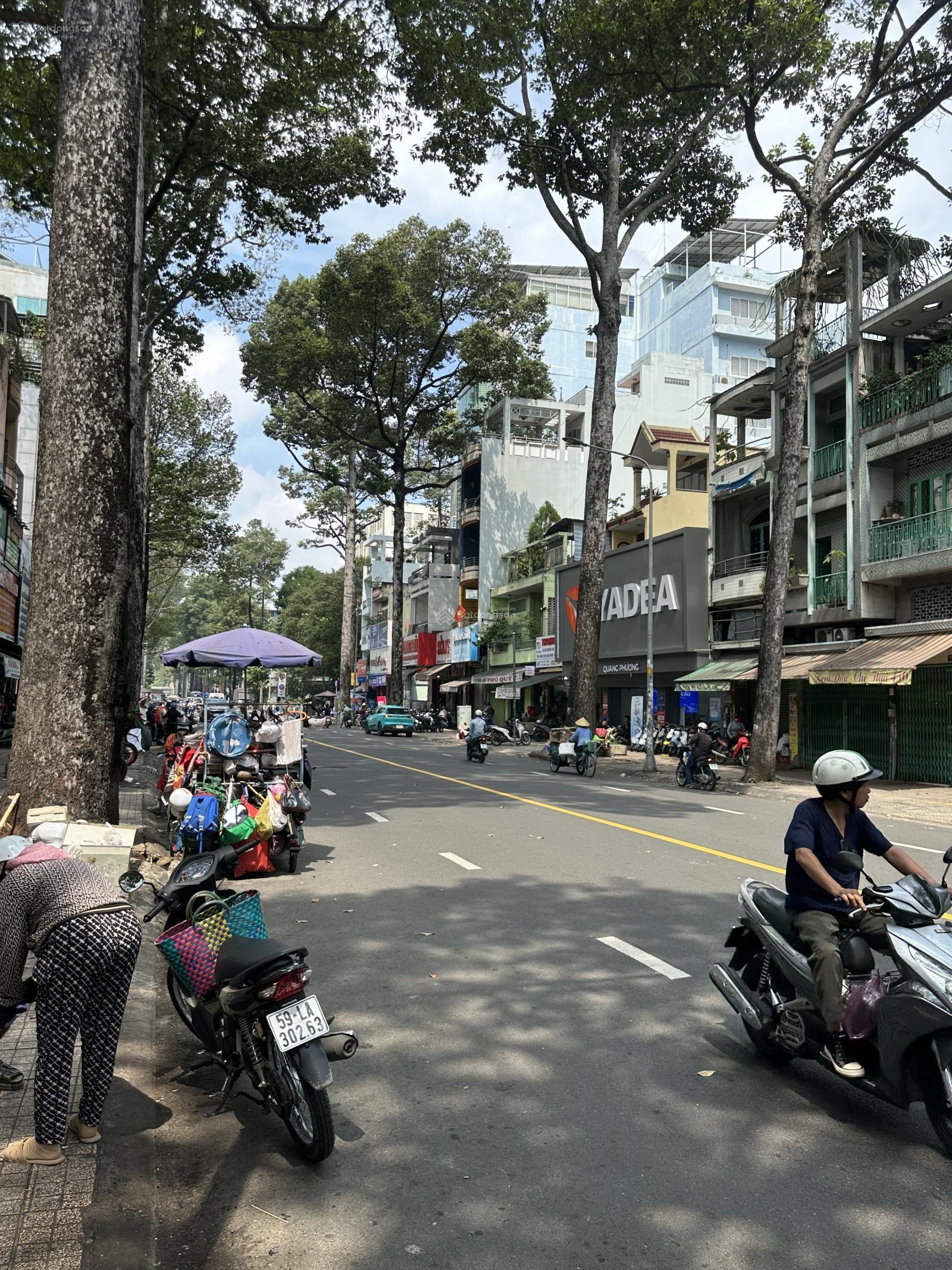 (DT: 4.1x18.3m) 5 tầng + hầm + lửng. Chỉ 22 tỷ nhà mặt tiền Đỗ Ngọc Thạnh, Q5