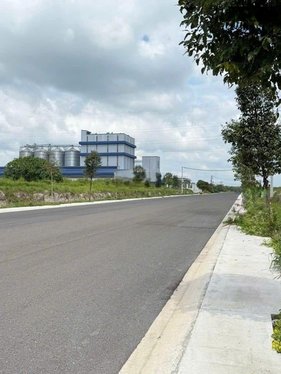 Cần bán gấp lô đất trong KCN Chơn Thành, Bình Phước