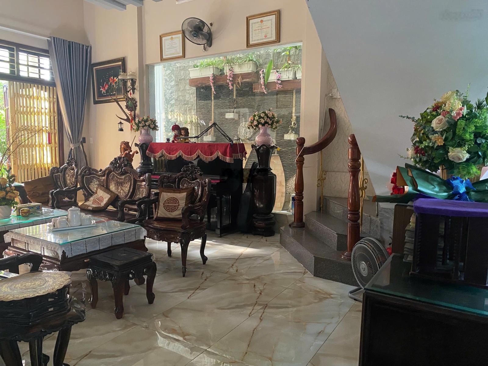 Cho thuê nhà 2 tầng mt tống phước phổ , hoà cường , hải châu! gần cầu trần thị lý ! 34tr/