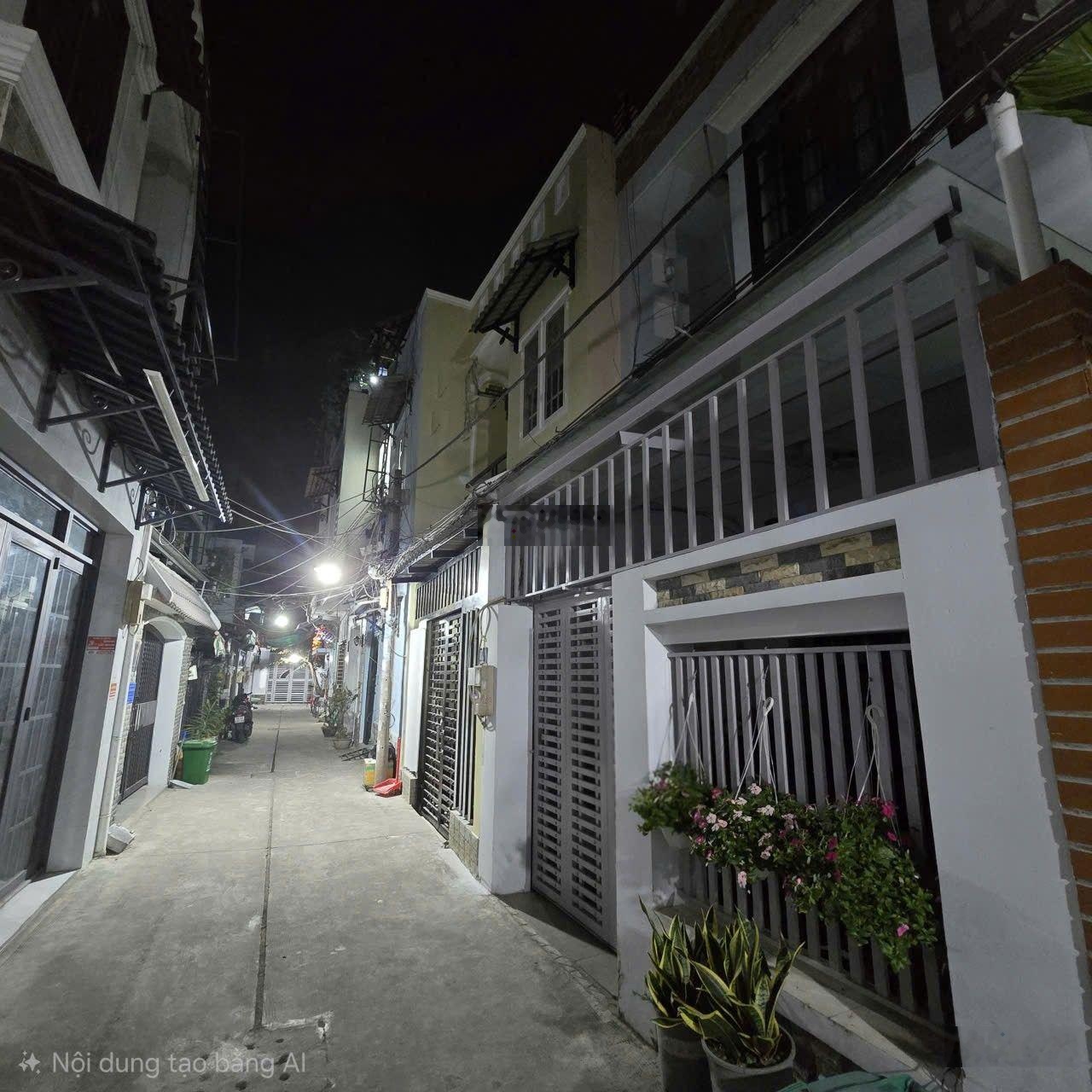 Gấp bán nhà riêng tại Nguyễn Văn Quỳ Quận 7, HXH gần, giá:4,75tỷ, DT:65m2, view đẹp, nhiều tiện ích