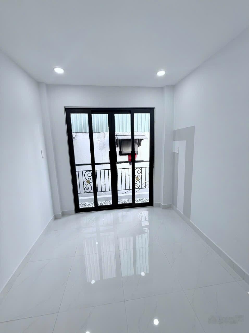 Bán nhà đẹp xây mới hẻm 151 Luỹ Bán Bích, Q. Tân Phú