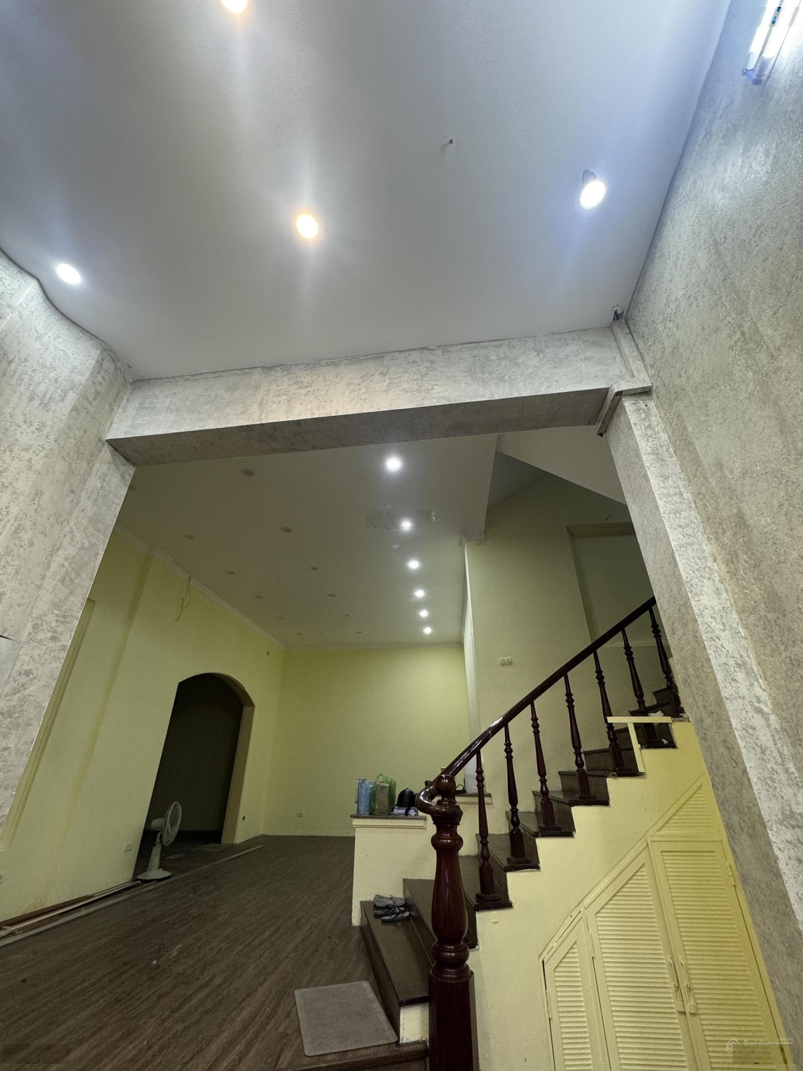 Cho thuê nhà mặt tiền kinh doanh phố trung tâm Hai Bà Trưng - Hoàn Kiếm - Vincom Bà Triệu