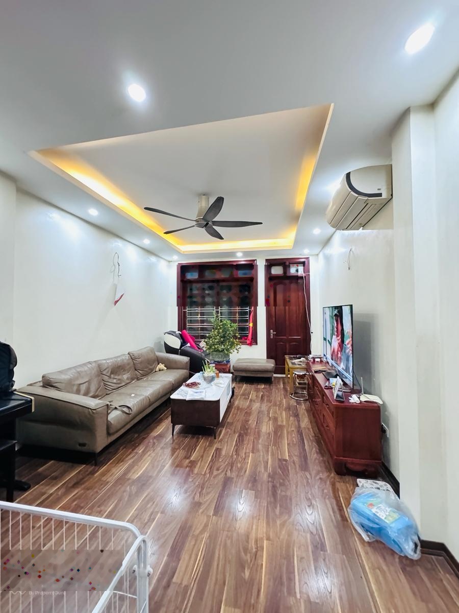 Siêu hiếm Nhà đẹp vị trí vàng, 1 Nhà Ra Hồ Tây - Bán Nhà Nhật Chiêu - Tây Hồ - Gần Phố,Ô Tô-61Mx5T