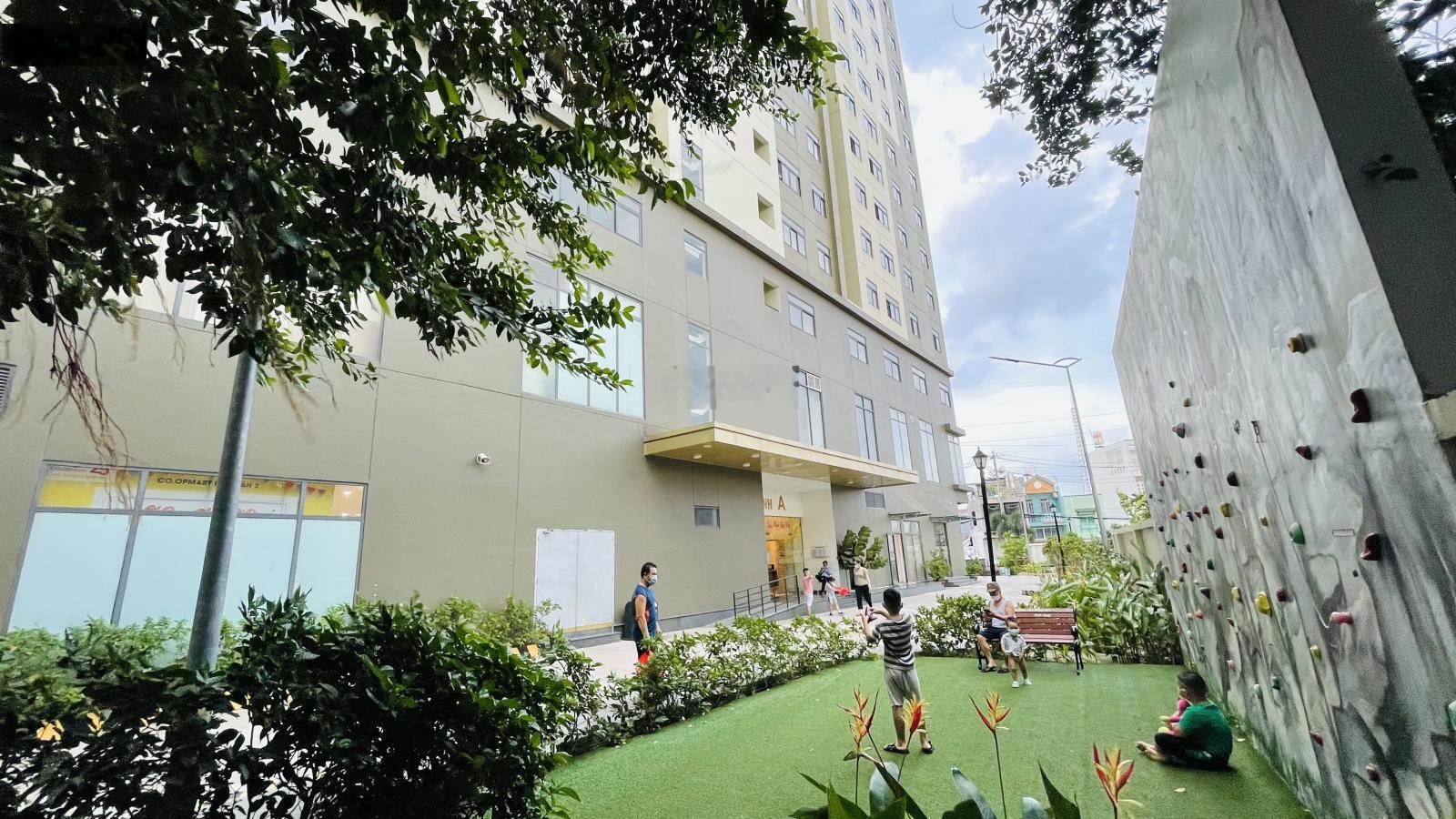 Chính chủ! Bán gấp căn 2PN 70m2 2.7tỷ Saigonhomes Bình Tân - LH: 0909702909 - hình thật