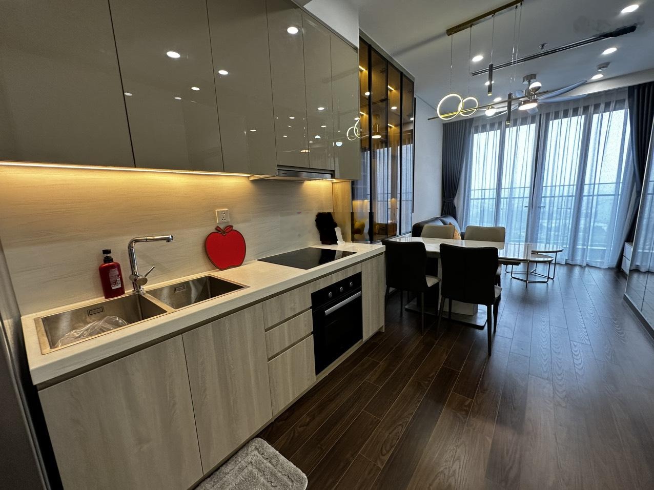 Do chuyển nơi làm việc tôi cần cho thuê lại căn 2n2vs Khu Vinsmart Tây Mỗ giá 10.5tr LH: 0978121028