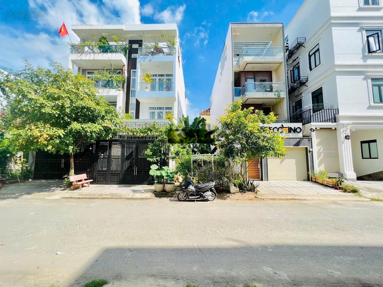 Chính chủ gửi bán nhanh lô đất đẹp khu dự án sau lưng BV Lê văn Thịnh P. Bình Trưng Tây Q2 cũ