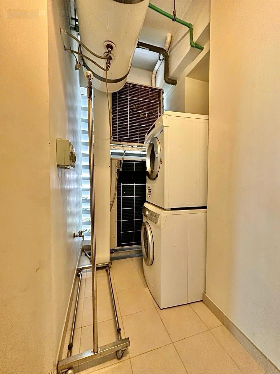 TIN THẬT 100% - Chính chủ cho thuê căn hộ 3PN view hồ bơi siêu đẹp