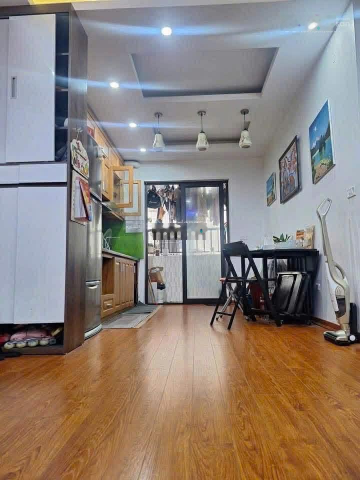 Cho thuê căn hộ toà HH tầng 20 , 2PN, 2WC, 63m2, 8 triệu tại Khu đô thị mới Linh Đàm, p Đại Kim