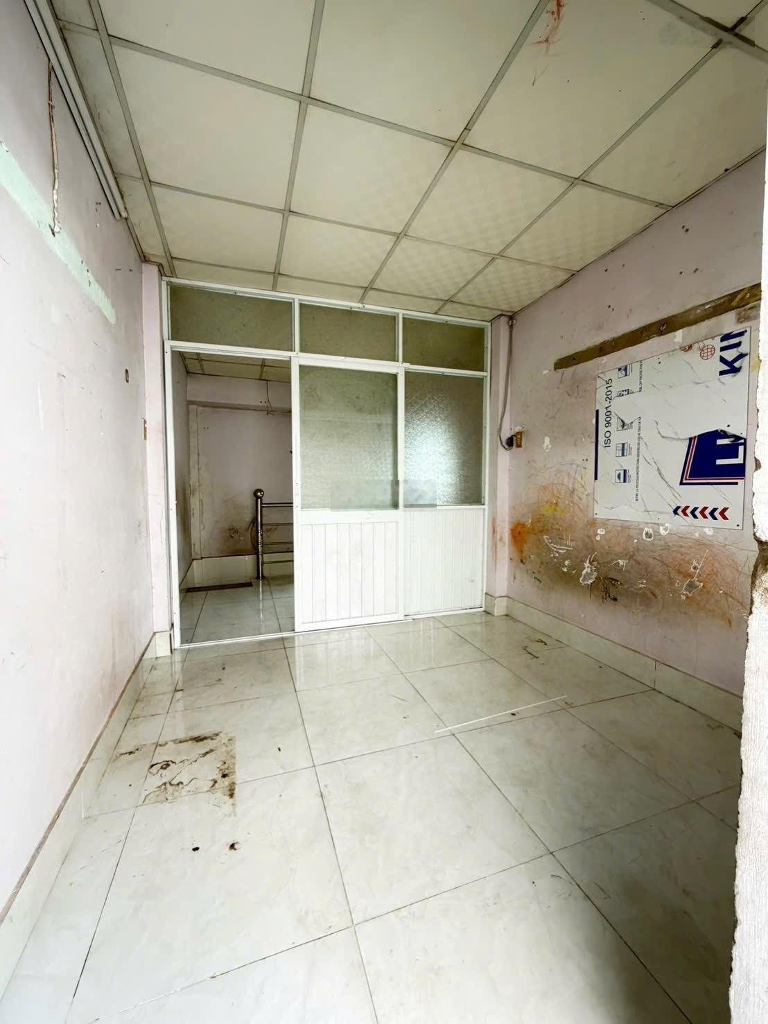 Nhà Bán Hẻm xe hơi Phạm Thế Hiển thông ra Bùi Minh Trực P. Bình Đông (P6 Q8 cũ)