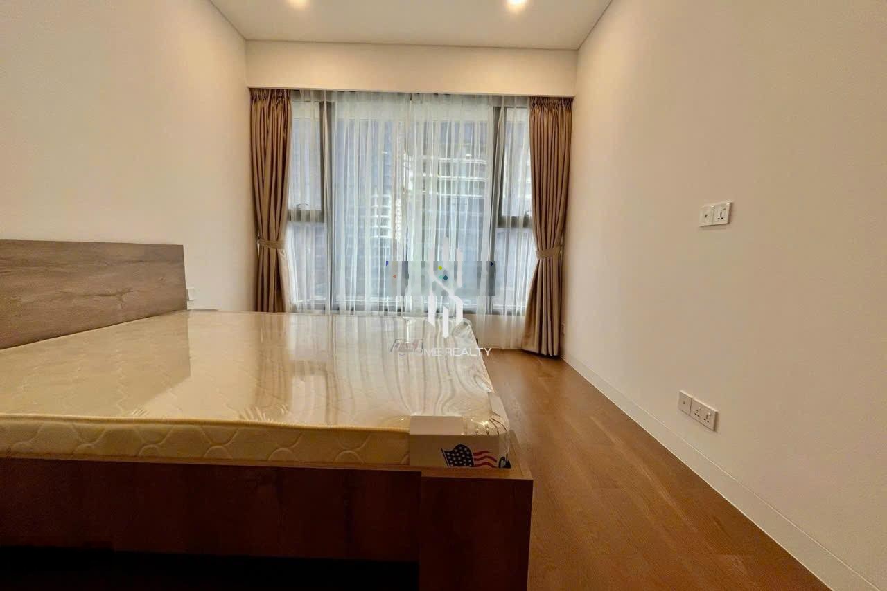 Full nội thất đẹp 2 PN 2WC căn hộ The River Thủ Thiêm 32,8 triệu/tháng