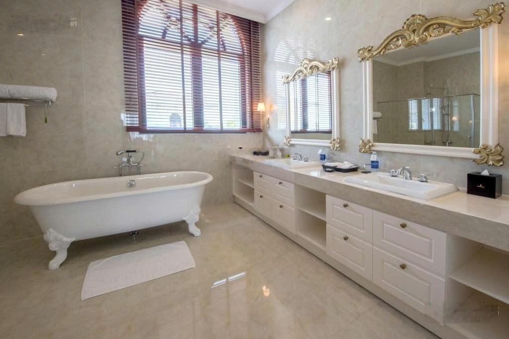 Căn biệt thự 2 ngủ giá từ 6,7 tỷ, căn 3 ngủ giá 12,5 tỷ căn 4 ngủ giá 11,5 tỷ