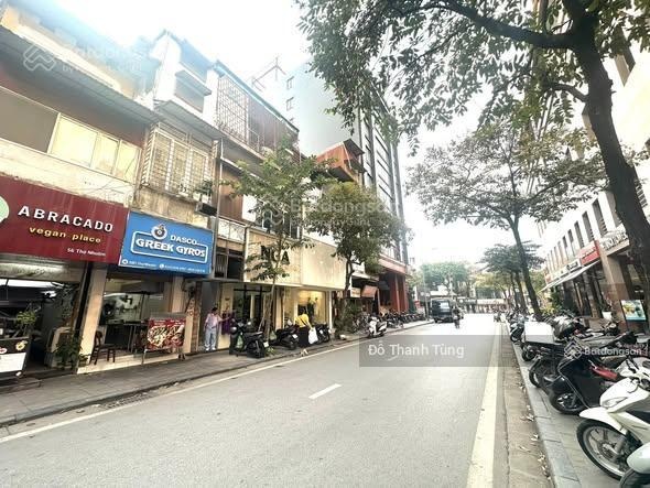 Bán đất hiếm tại Phố Thợ Nhuộm, 550 tỷ, 490m2, Hoàn Kiếm, Hà Nội