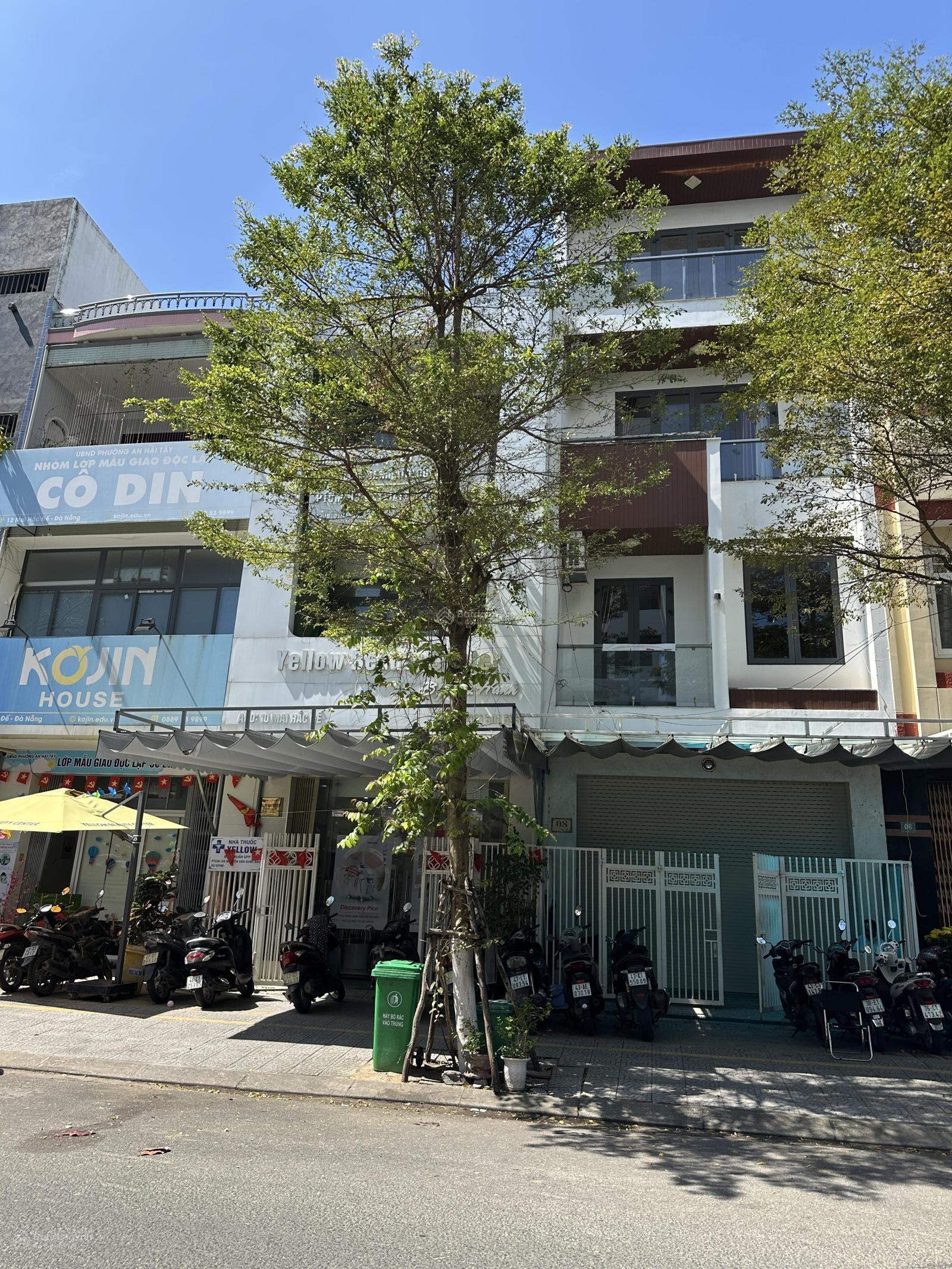 Bán Nhà 3 tầng mặt tiền Mai Hắc Đế - Sơn Trà ngay Cầu Rồng - 100m2 trục 15 kinh doanh sầm uất