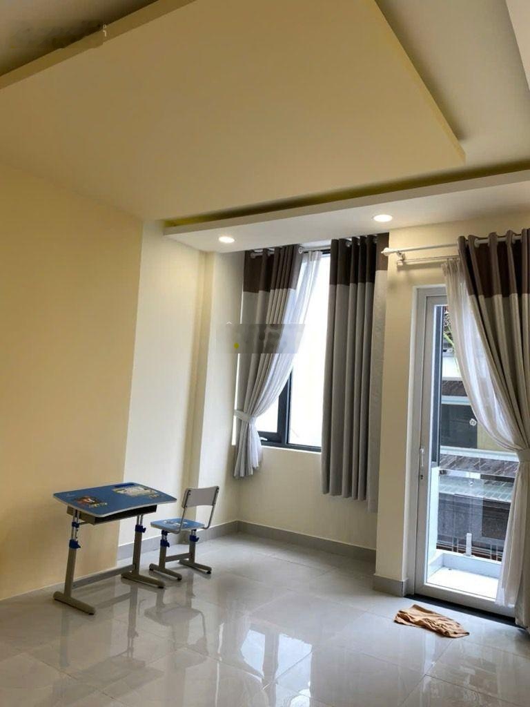 Bán nhà 4 tầng - 70m2 - hxh nguyễn văn lượng, p17, gò vấp