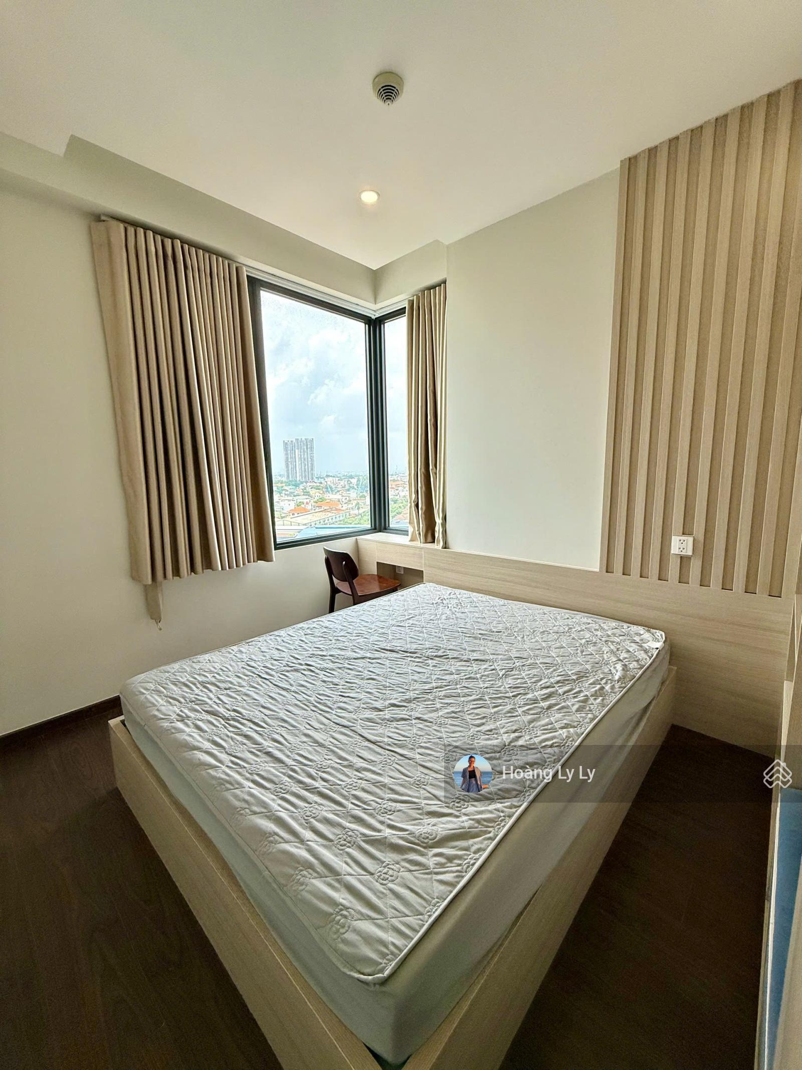 [CHO THUÊ] The Emerald Golf View 2PN Góc Full nội thất siêu đẹp