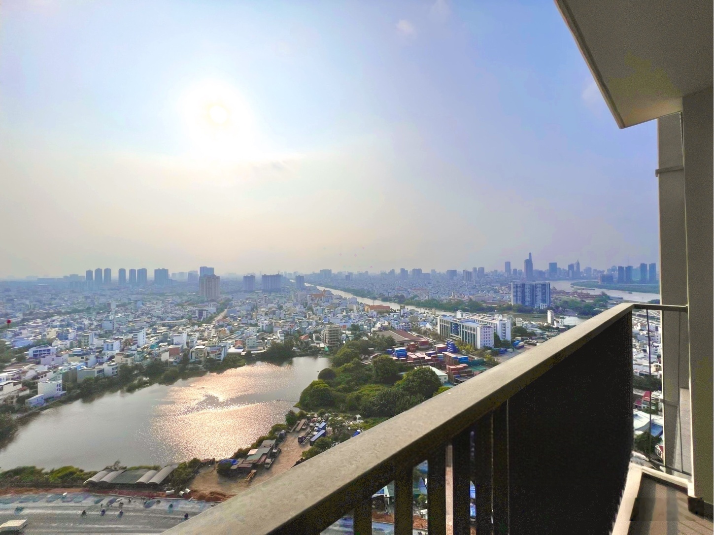 Ecogreen Q7. Bán căn 3PN - 2WC - NTCB - hot layout - view pháo hoa, hoàng hôn - giá 8tỷ3