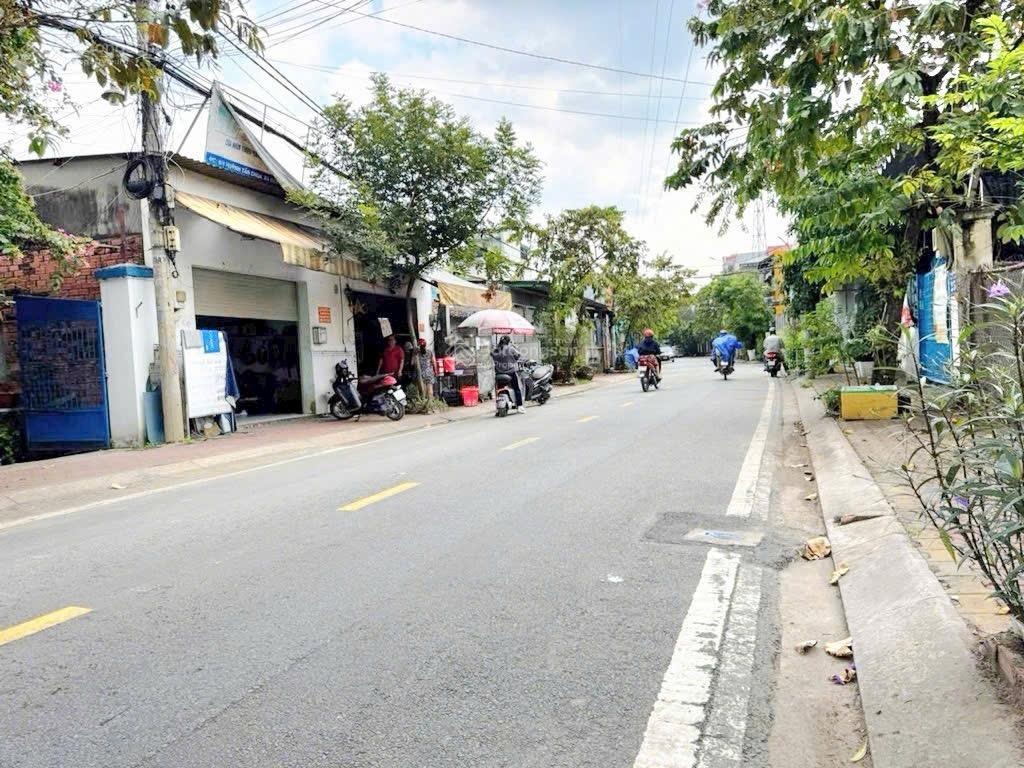 Bán nhà Nguyễn Thị Búp Q12, 128m2, hẻm xe hơi, 1 trệt 2 lầu, giá 6.8 tỷ (TL)