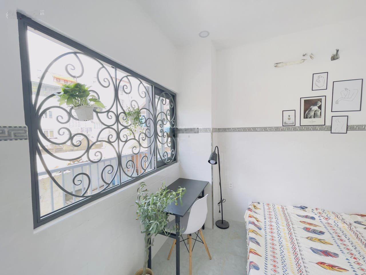 Phòng mới xây full nội thất Lê Văn Lương, gần Lotte Mart Quận 7